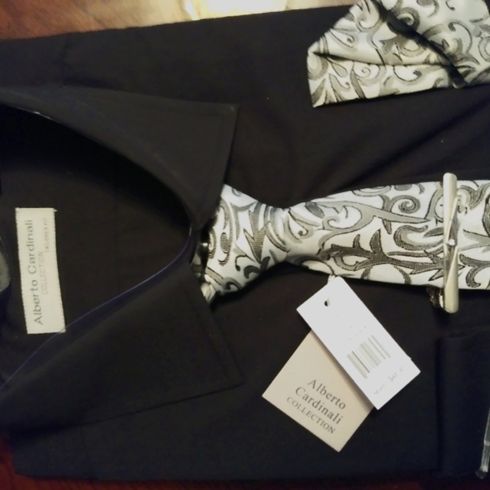 COPY - NWT men's shirt